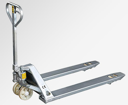 汕頭碼頭冠航不銹鋼手動液壓搬運車的使用優(yōu)勢